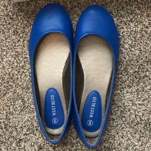 NEW Excellent condition Blue Ballet Flats - Size 9